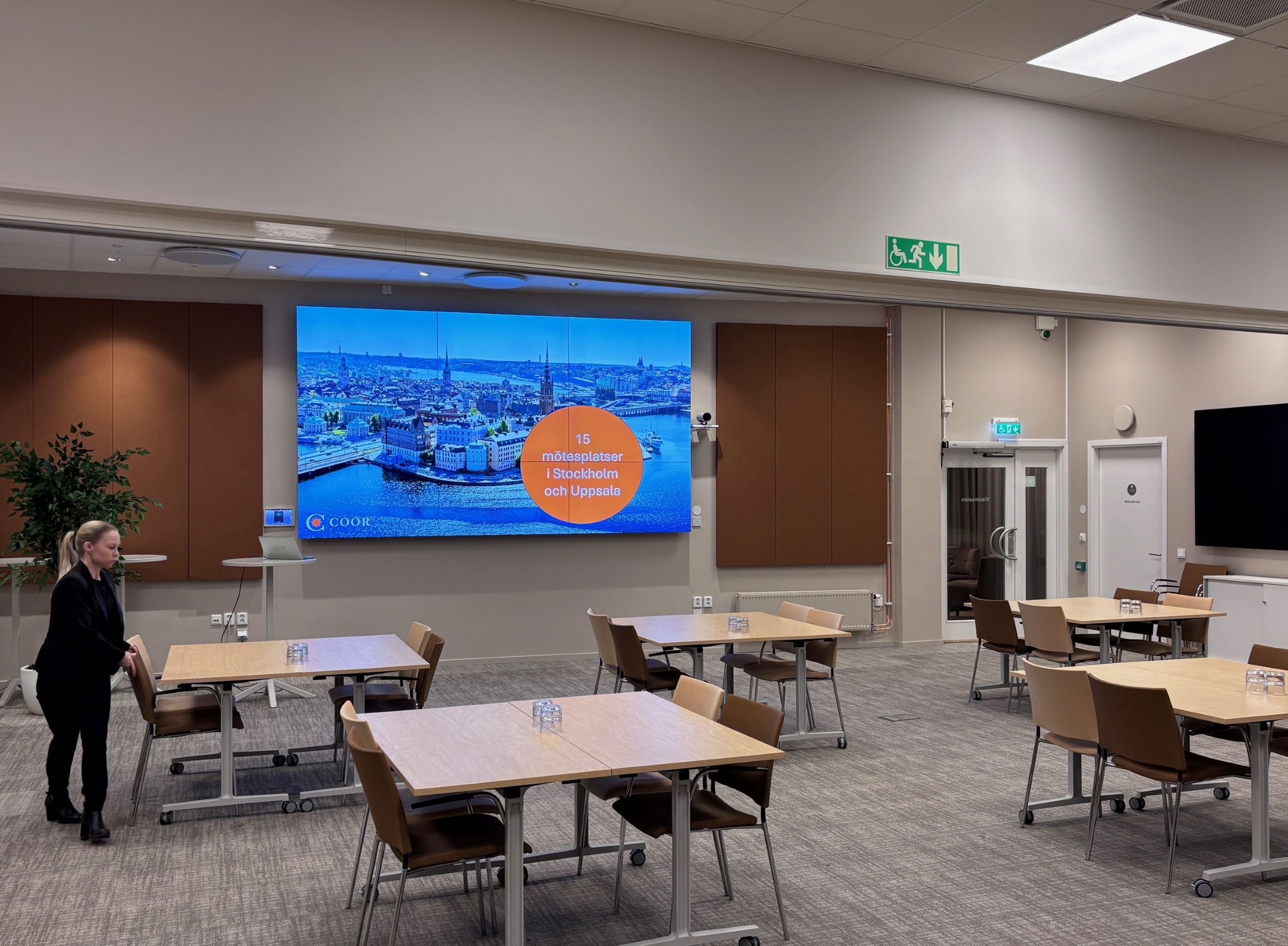 En del av visionssalen på konferensanläggningen på Kungsgatan i Stockholm